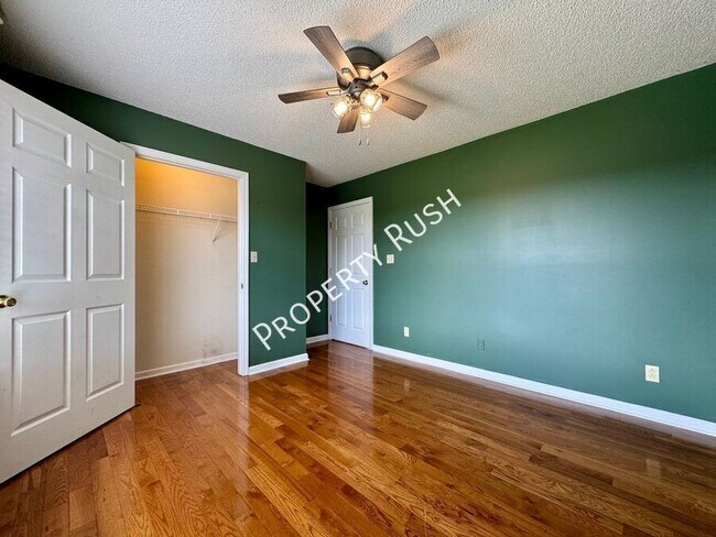 Building Photo - 53 Spring Wind Cir