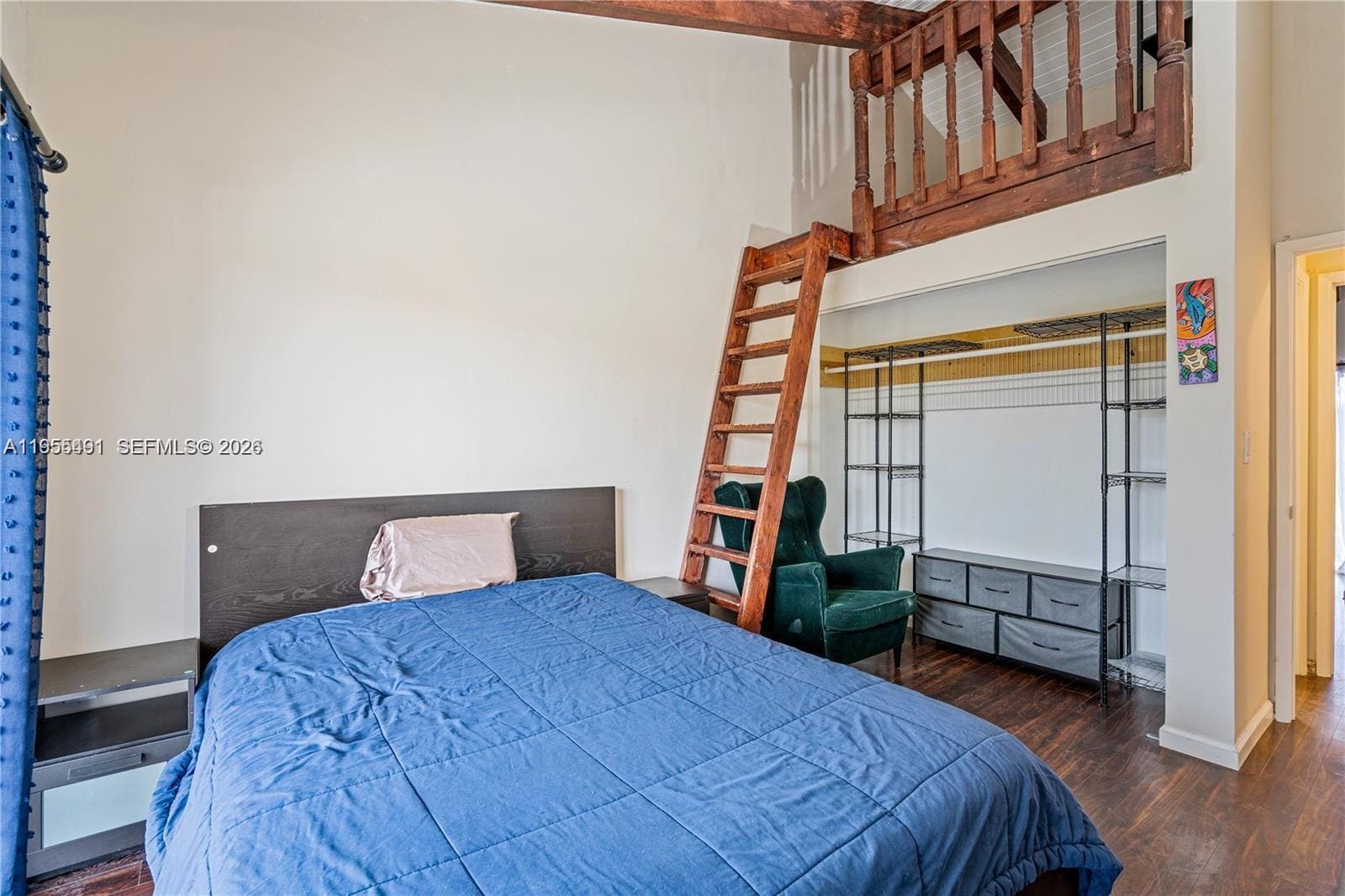 Building Photo - 1927 SW 107th Ave