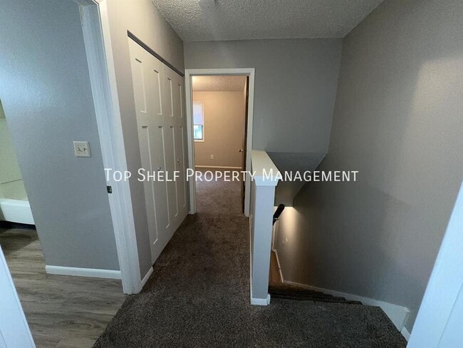 Building Photo - 4211 E Ovid Ave