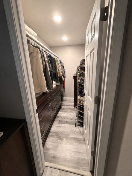 Master closet - 871 Deep Gap Rd