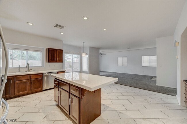 Building Photo - 6012 Prospector Trail