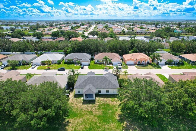 Building Photo - 550 Reddicks Cir