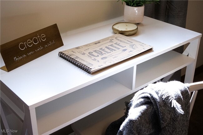 Building Photo - 5162 Johnnycake NE Rdg