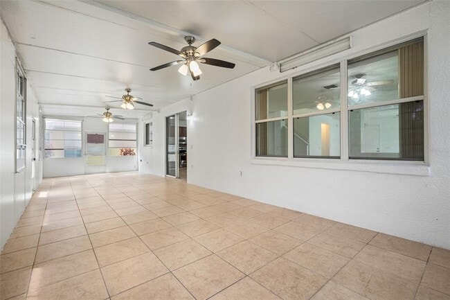 Building Photo - 2830 Paynes Prairie Cir