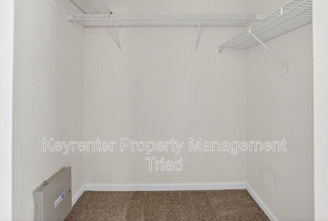 Building Photo - 3100 Brookrun Dr