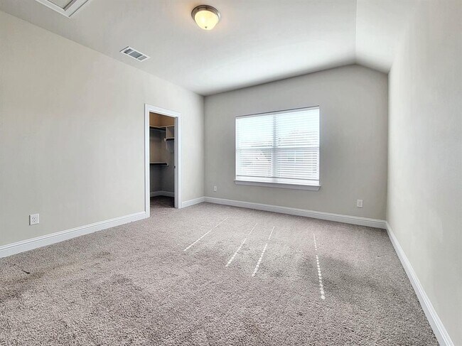 Building Photo - 601 C-Bar Ranch Trl