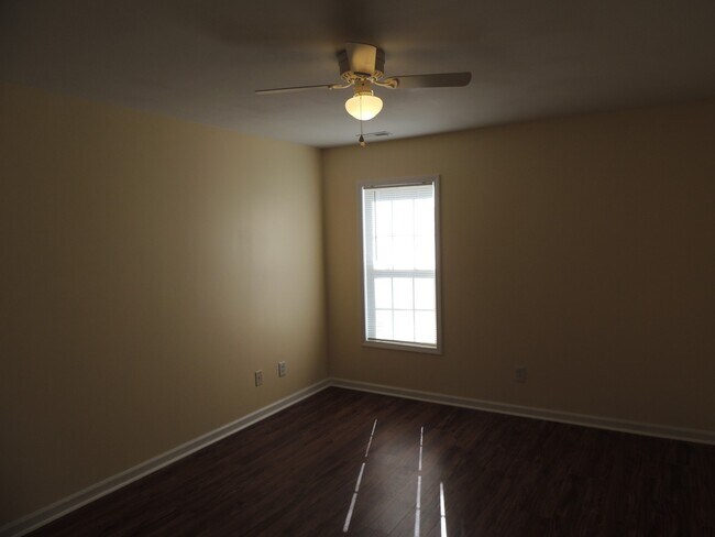 Building Photo - 130 Kobe Dr
