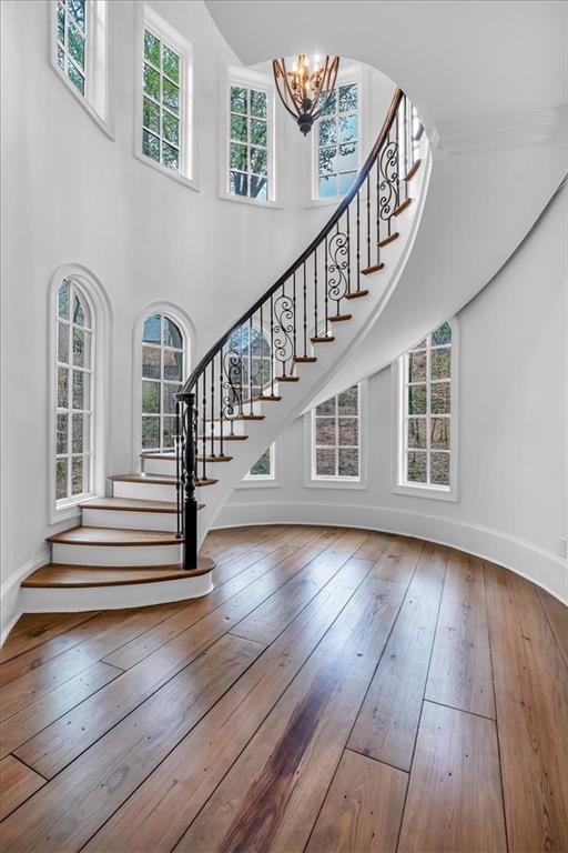 Building Photo - 115 Mount Paran Ridge
