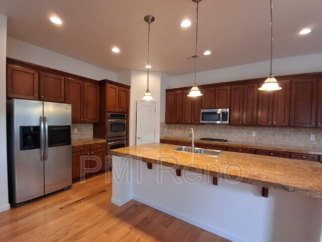 Building Photo - 5080 Rhine Wine Dr