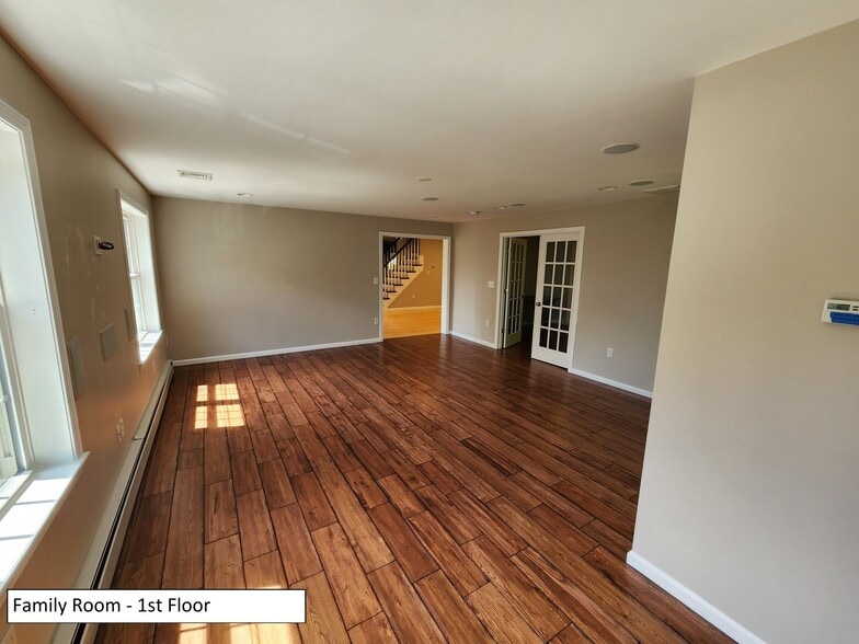 Building Photo - 68 Peach Orchard Rd