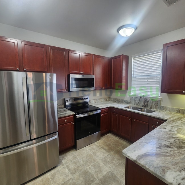 Building Photo - 402 Oakstone Trail