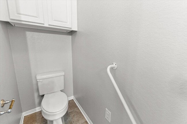 Building Photo - 2222 Keeran Point Ct