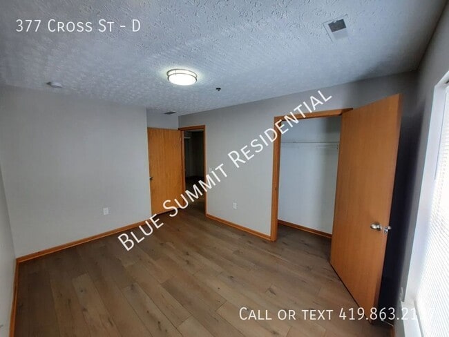 Building Photo - 377 Cross St