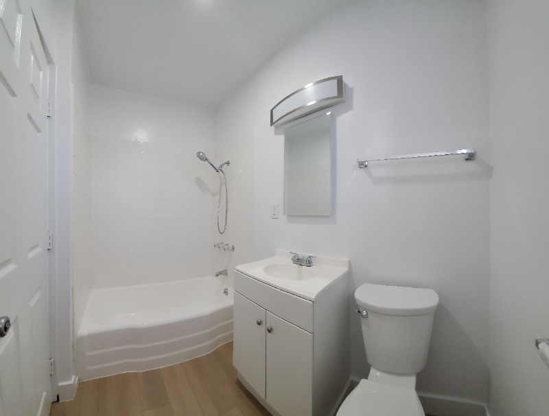 Building Photo - 1230 W Hillandale Ave