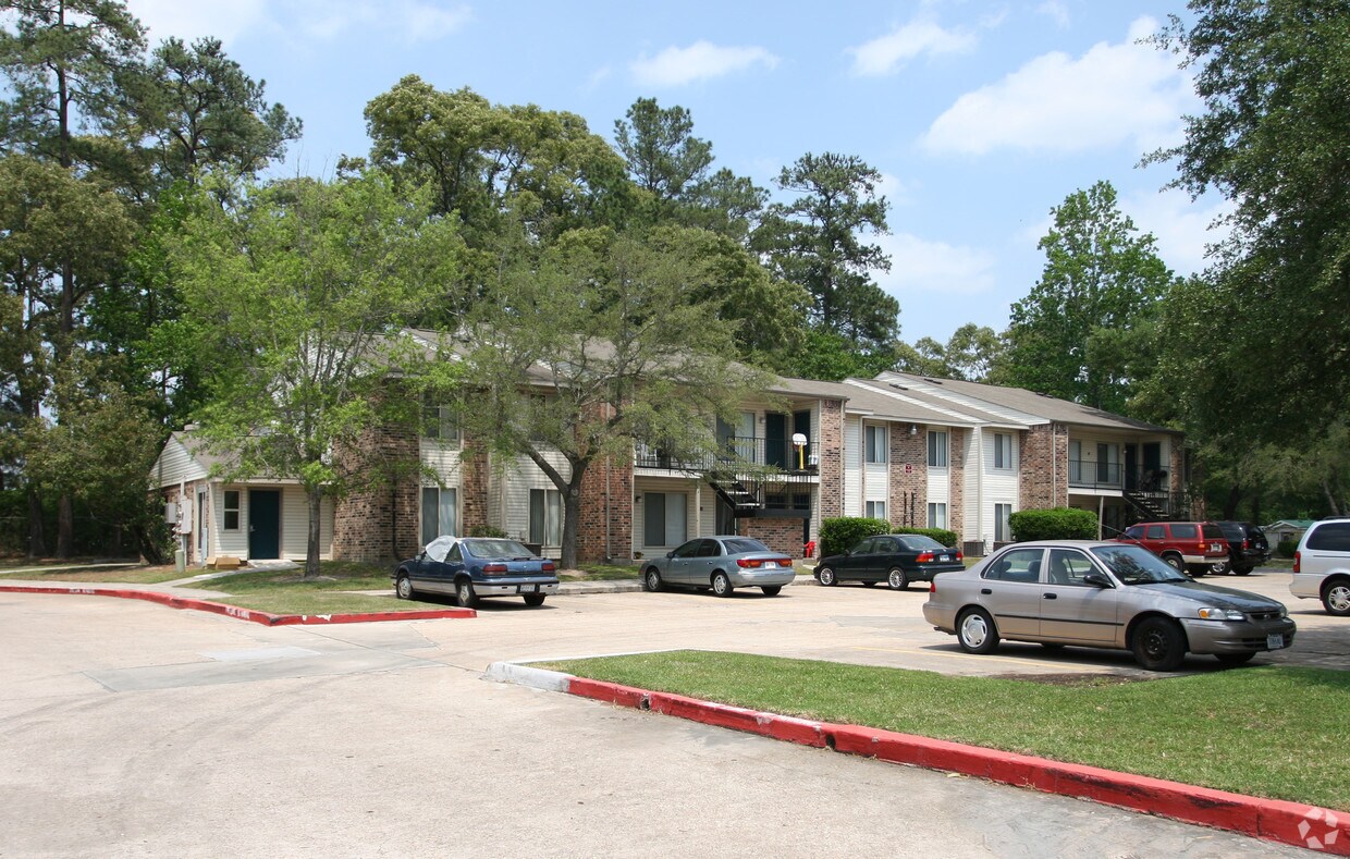 Fawn Ridge Apartments Spring
