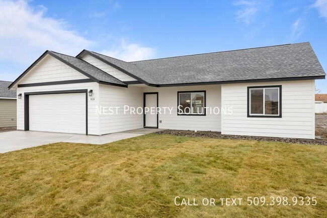 Building Photo - Built in 2023!! 3 Bed, 2 Bath Home for Rent!