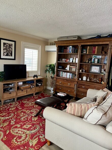 Building Photo - 3600 N Ocean Dr