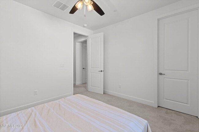 Building Photo - 325 S Pah Rah Rdg Dr