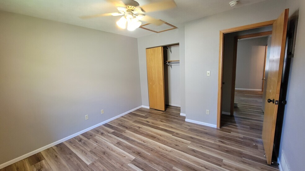 Building Photo - 730 N Juliette Ave