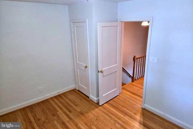 Building Photo - 8624 Drumwood Rd