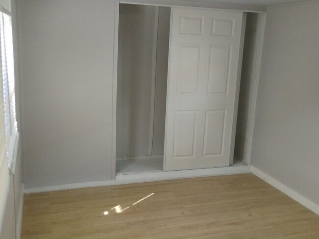 Building Photo - 925 Ponce De Leon Blvd