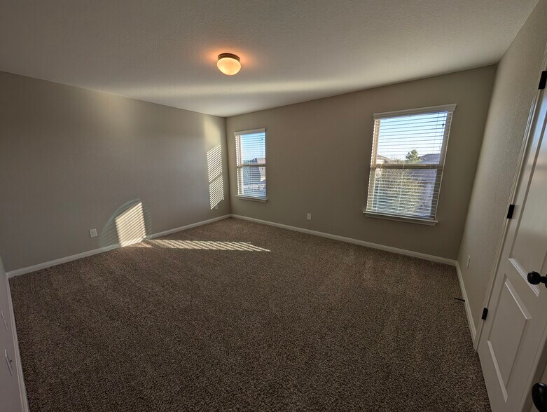 Building Photo - 13302 Frio Parke