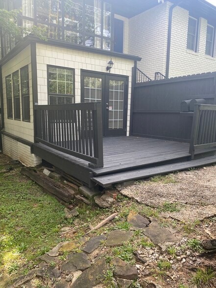 Front porch with fenced yard - 1732 Monroe Dr NE