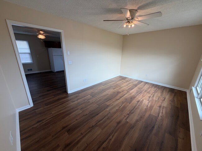 Building Photo - 2291 Plum Run Rd