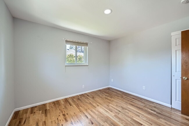 Building Photo - Exceptional 3 bed, 2 bath Home in Berkeley!