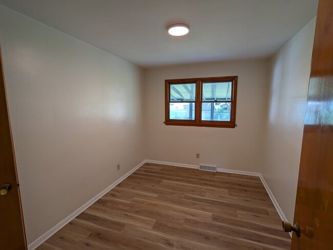 Building Photo - 4009 Fargo St