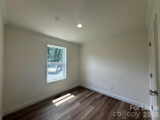 Building Photo - 509 Bonner St