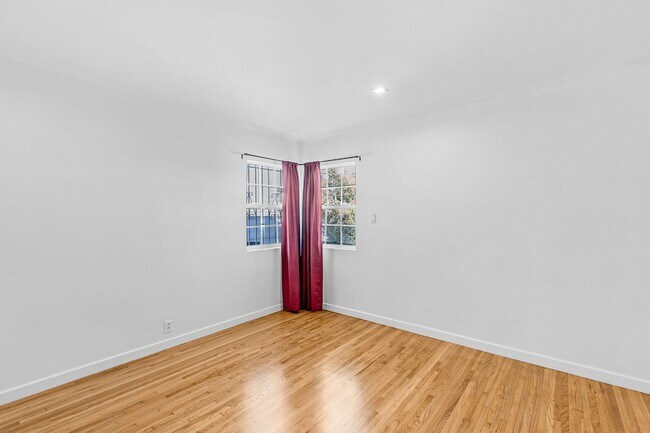 Building Photo - 3620 Tuller Ave