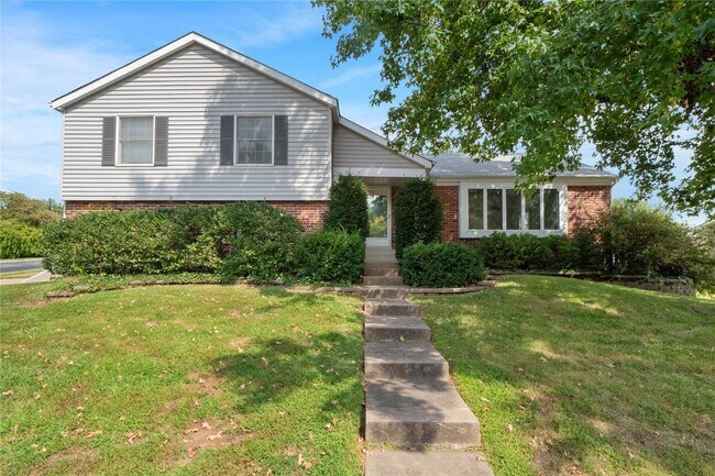 Primary Photo - 2516 Westminister Dr