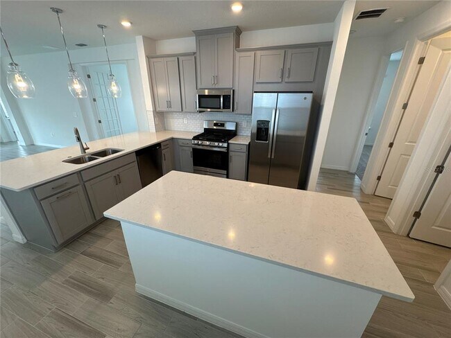 Building Photo - 994 Teal Crk Dr