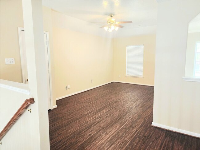 Building Photo - 11306 Palm Bay St