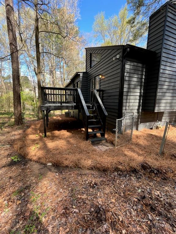Building Photo - 205 Watkins Glen Dr NE