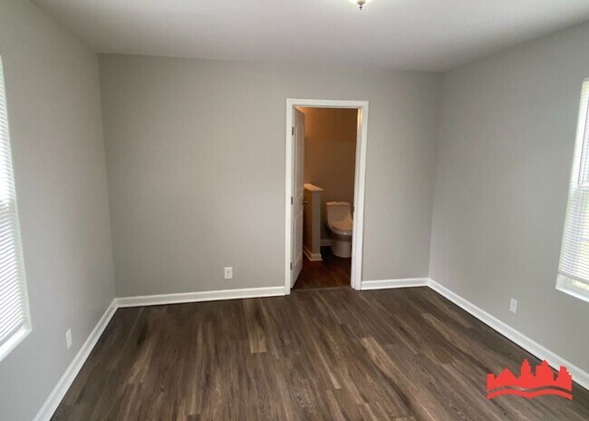 Building Photo - 4628 Windward Dr