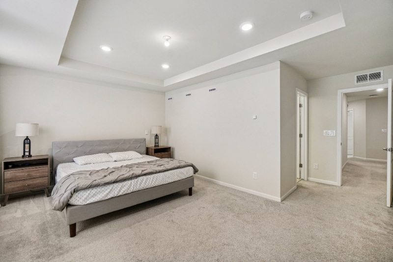 Building Photo - 525 Addison Cir