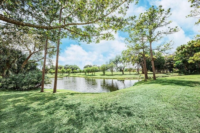 Building Photo - 1501 Palm Beach Trace Dr