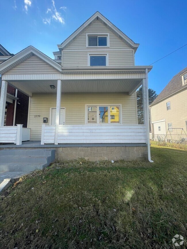 Building Photo - Beautiful 3 bed in Sheraden, move in ready!