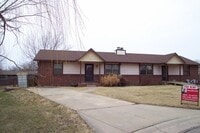 Building Photo - 437-439 N. Countryside Ct. Andover