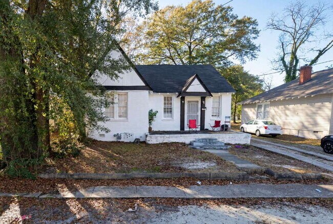 Building Photo - 1111 Henry Ave