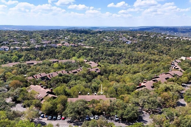 Building Photo - 4711 Spicewood Springs Rd