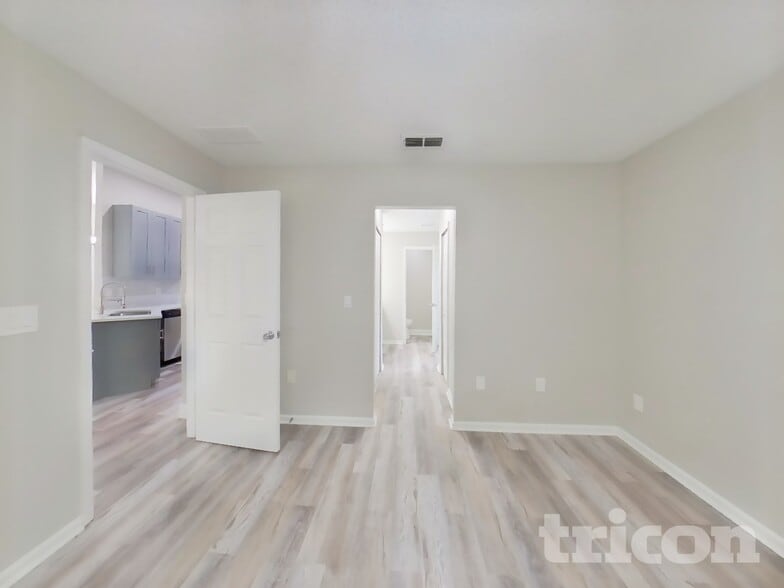 Building Photo - 10990 Sawtooth Oak Ct