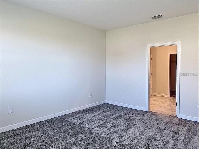 Building Photo - 1307 Oak Crest St