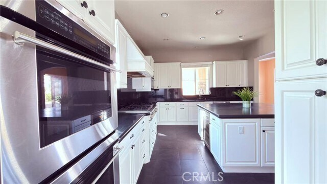 Building Photo - 8658 Edelweiss Dr