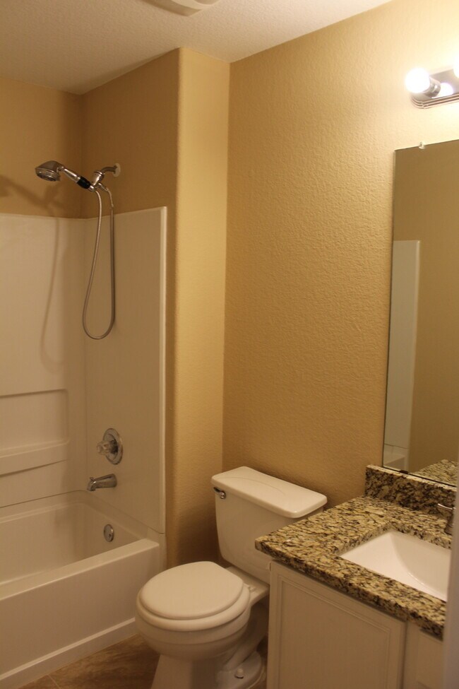 Building Photo - Kyle Home in Waterleaf  Great schools and neighborhood with pool