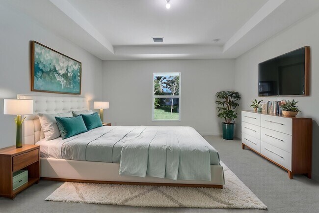 Building Photo - 2361 SW Chateau Terrace