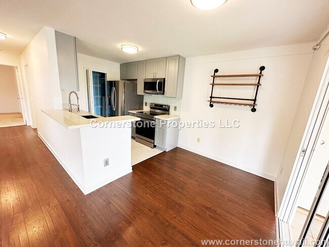 Building Photo - 94-638-638 Lumiaina St