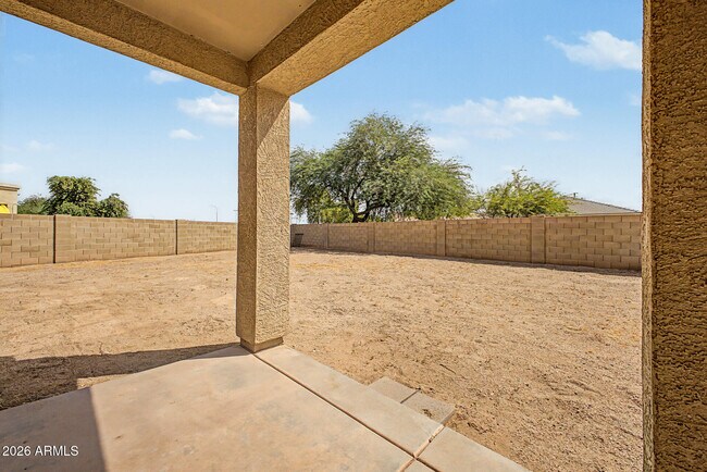 Building Photo - 11755 W Hopi St